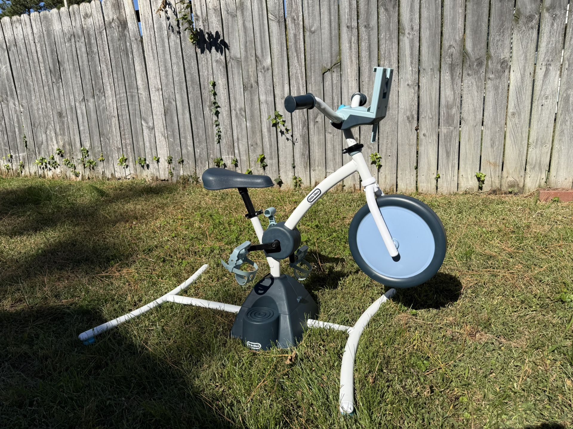 Little Tikes Stationary Bike