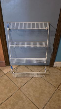 Hanging organizer