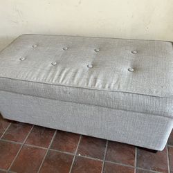 Shelton Tufted Top Storage Ottoman - Gray