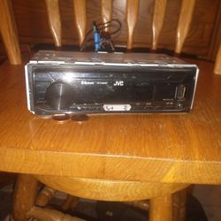 JVC Deck And 4 Speakers
