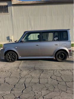2005 Scion xB
