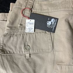 AMBIGUOUS shorts 36” khaki cargo