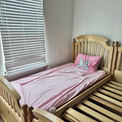 Twin bed