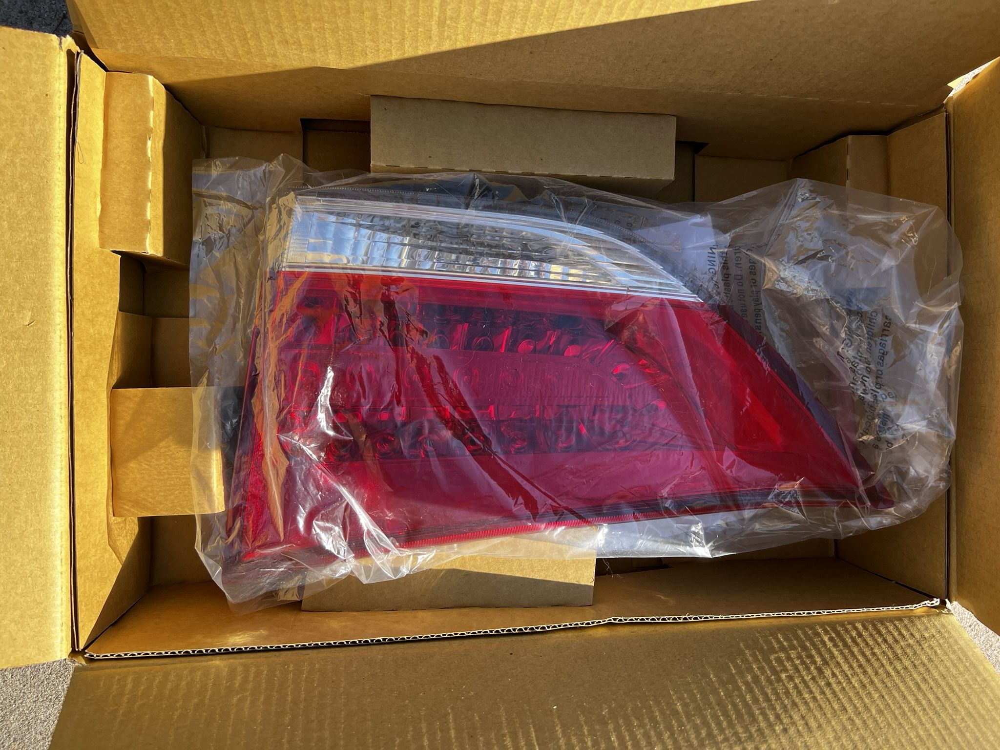 2013 Toyota Sienna Tail Light