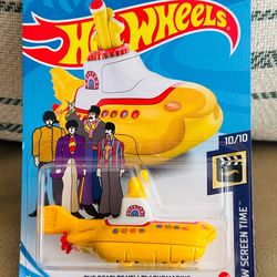 HOT WHEELS THE BEATLES YELLOW SUBMARINE