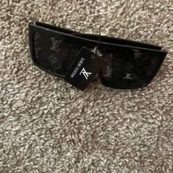 LV Sunglasses 