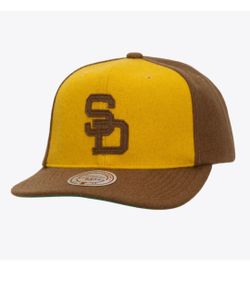 San Diego Padres Gold/Brown Vintage Ground Strapback Hat