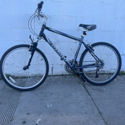 Giant Mountain Bike 26” 