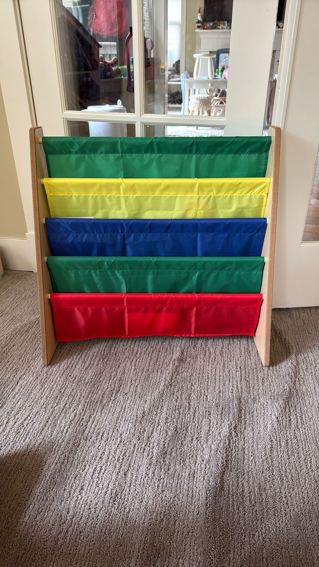 kids book shelf