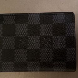 LV Wallet 