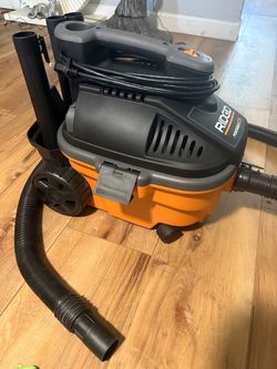 RIDGID Portable Wet/Dry Vacuum with Hose