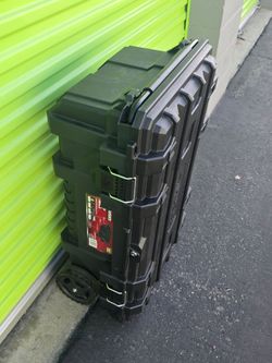 Husky Rolling Tool Box Storage Case