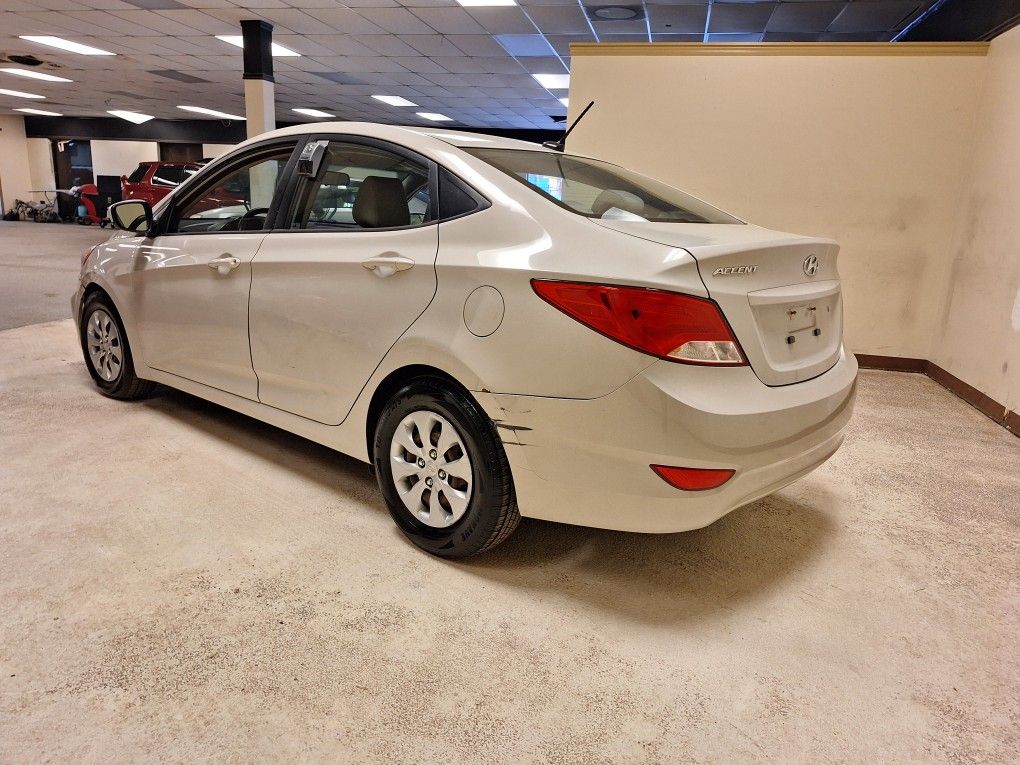 2016 Hyundai Accent