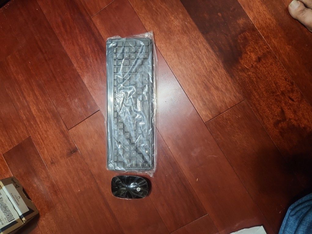 Brand New Hp Wireless Keyboard Mouse Combo