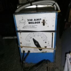 Sears 230 Amp Welder With New Welding Rods