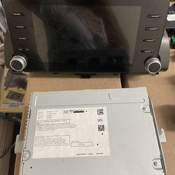 Touchscreen Radio Receiver And Information Display Screen