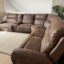 Electric Reclining Sectional Couch 