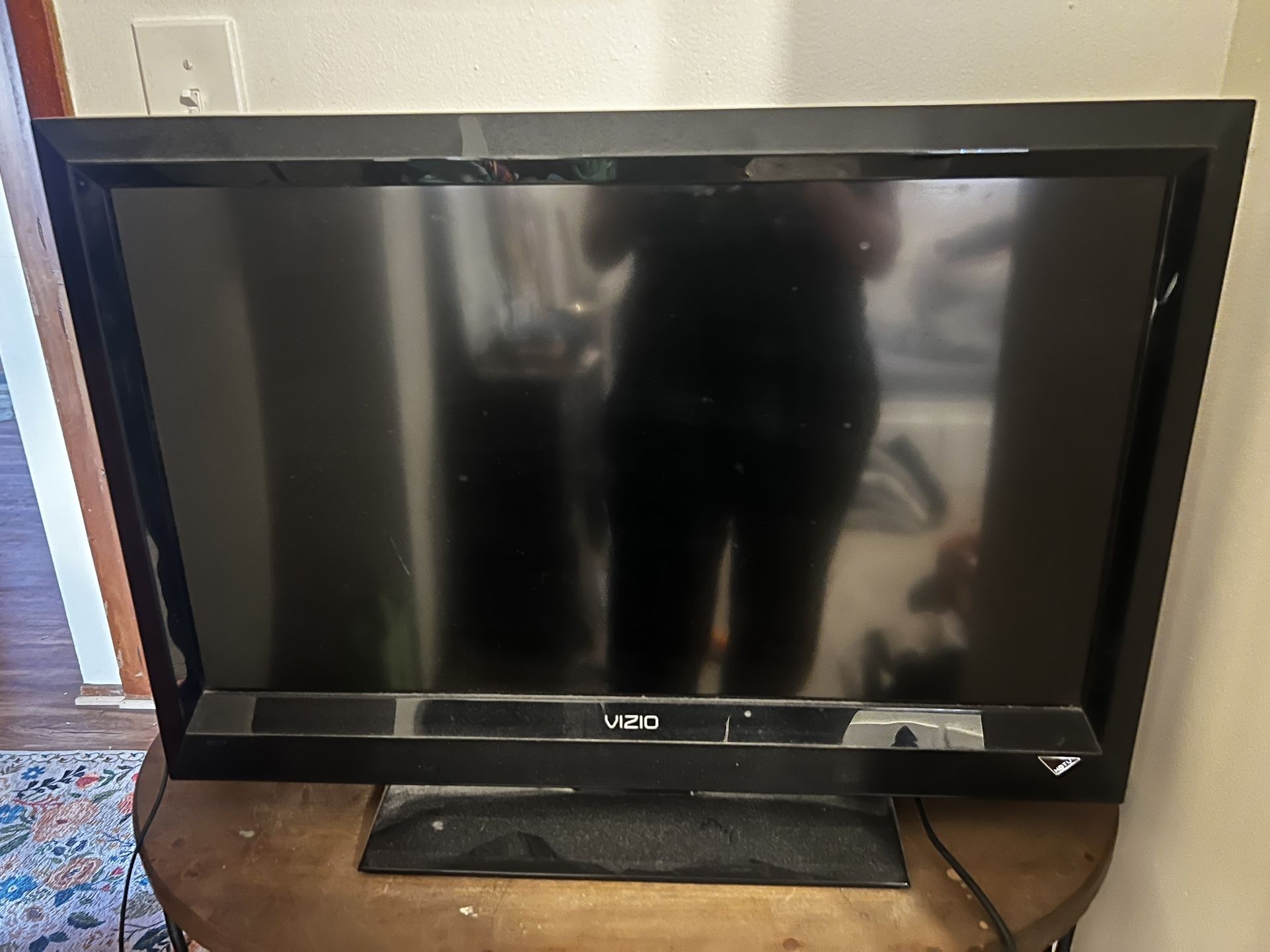 VIZIO HDTV 32”