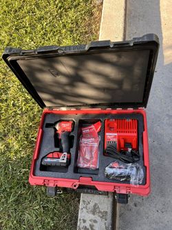 Milwaukee Drill Set