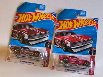 HOT WHEELS SUPER TREASURE HUNT &Hot Wheels '71 Mustang Funny Car Mainline– Lot of 2 MATTEL