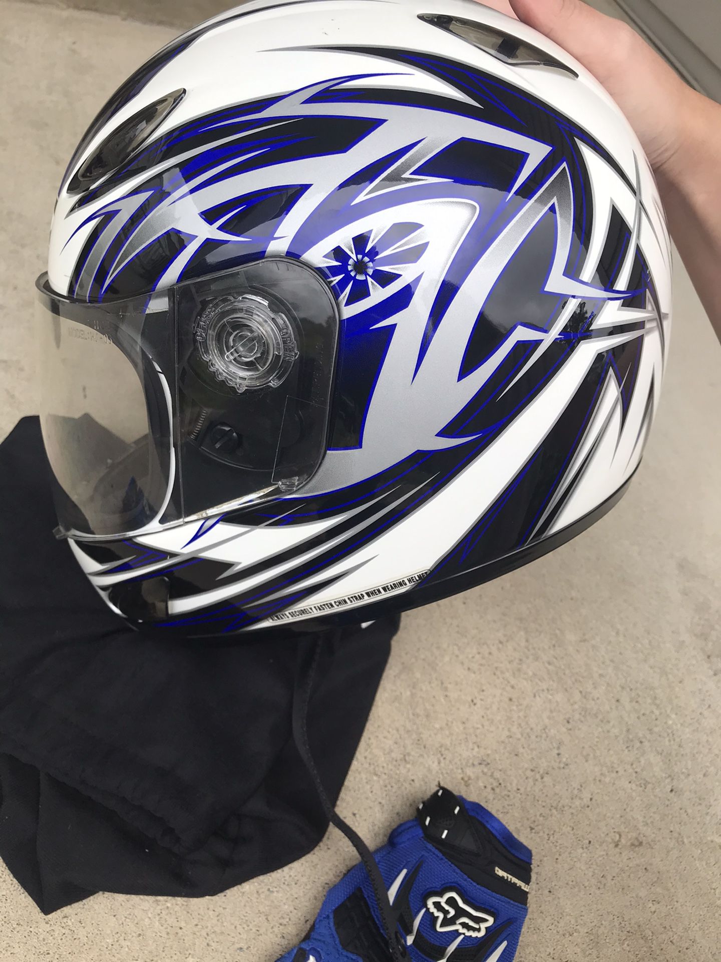 Youth size large/xL motorcycle helmet