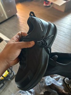 Caterpillar comfy work shoes