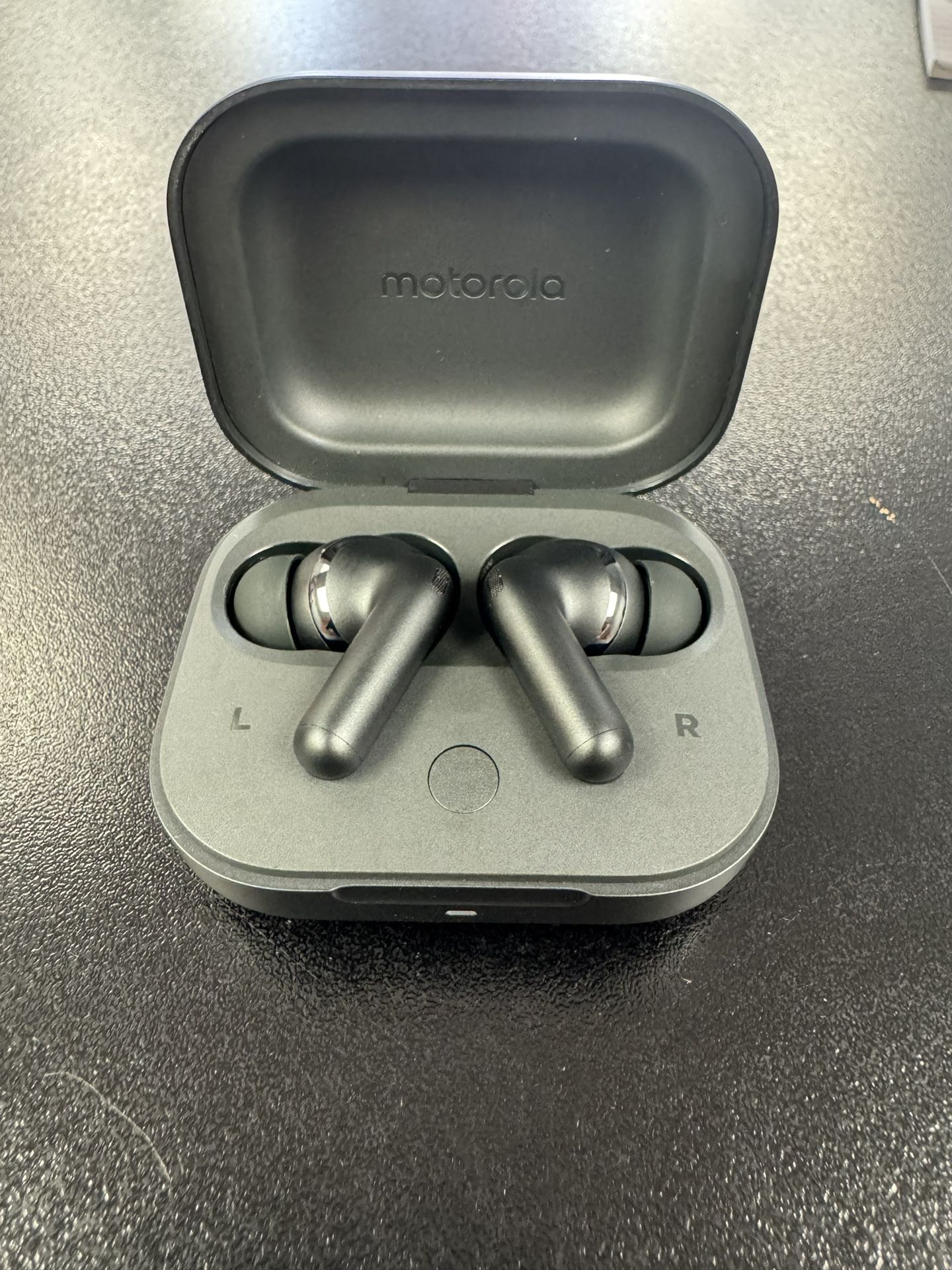 Motorola Earbuds
