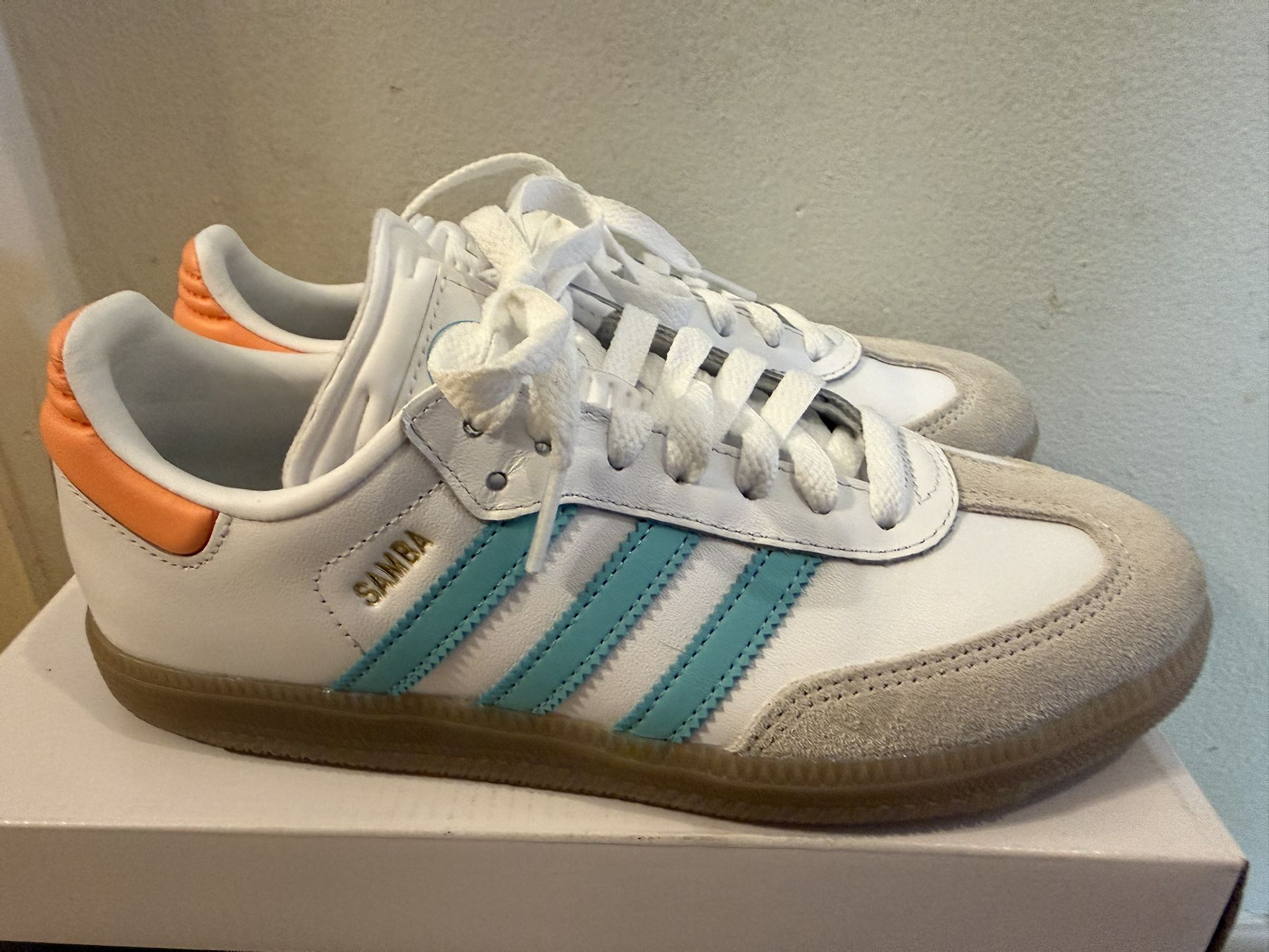 Adidas SAMBA Messi Inter Edition Size 5.5