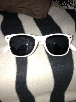 Murphy’s Vintage Sunglasses With Bottle Opener ( 8 ) Available