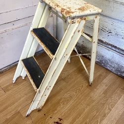 Cute Vintage Metal Ladder