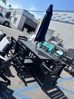 Patio set new
