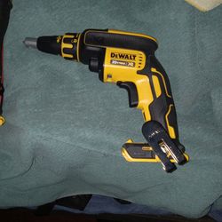 New Dewalt Drywall Screw Gun Tool Only