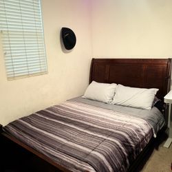 Wood Bed Frame “Queen”