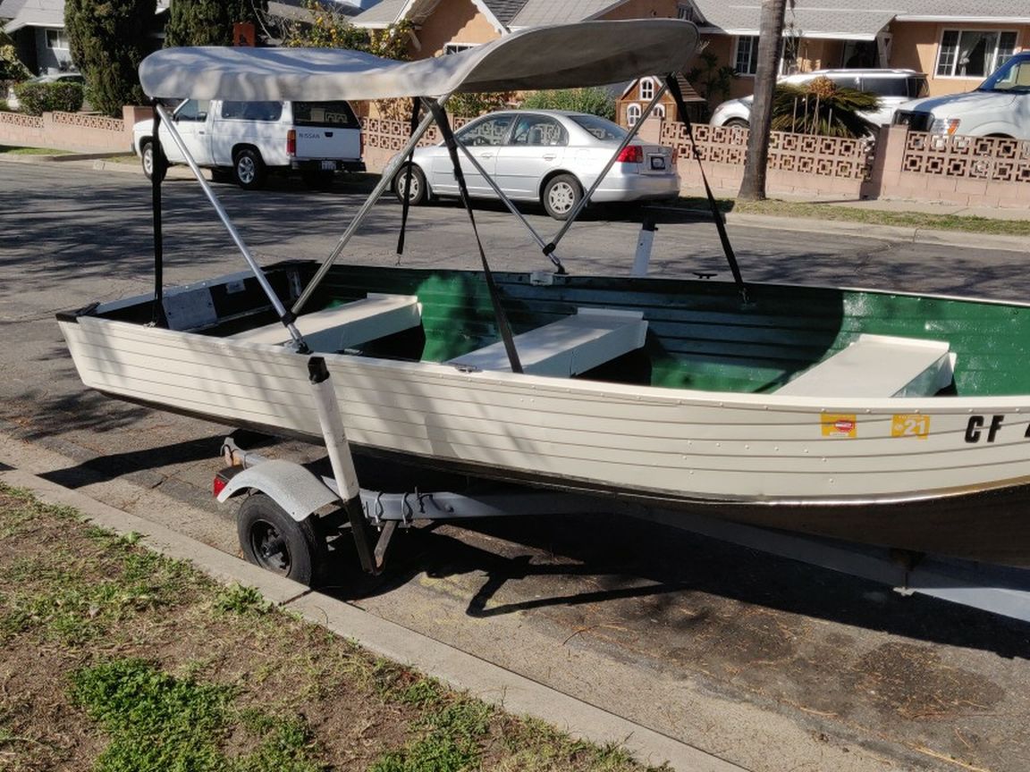 14ft aluminum boat and trailer