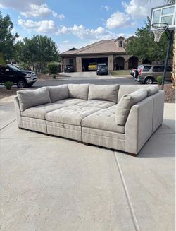 Thomasville Sectional Modular Couch - Free Delivery