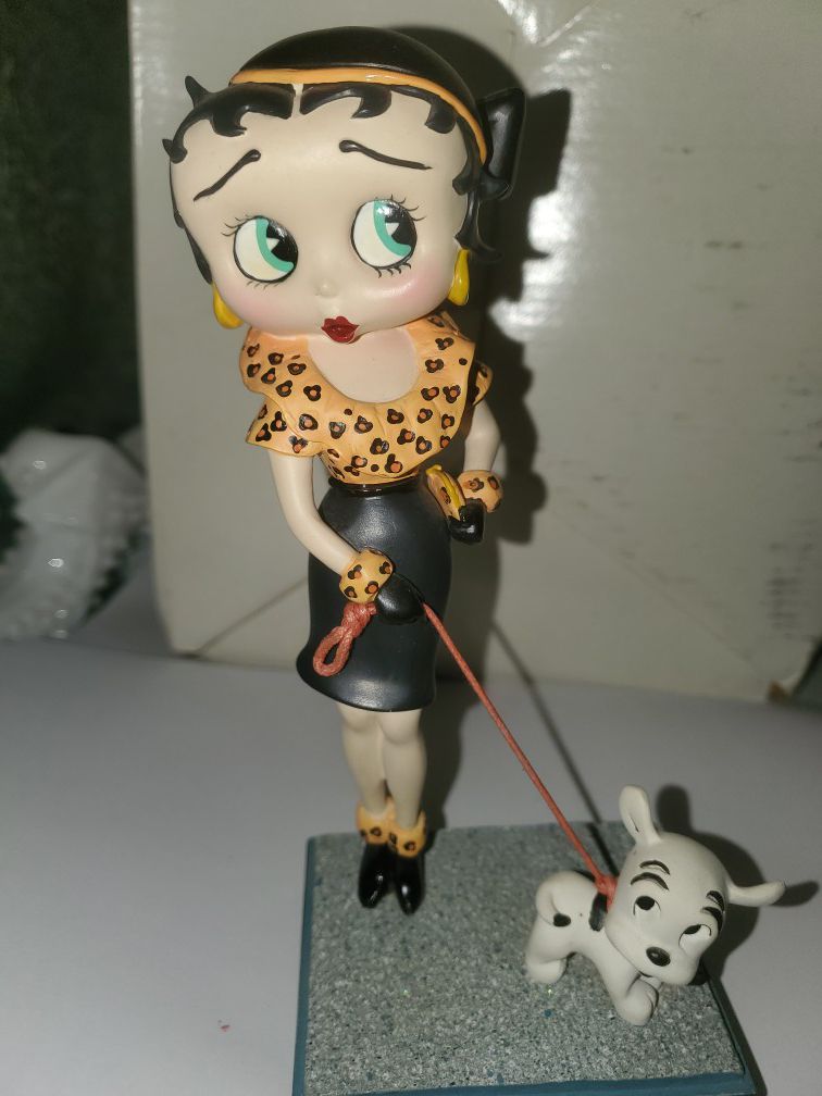 Betty boop danburt mint out for a stroll collector figurine