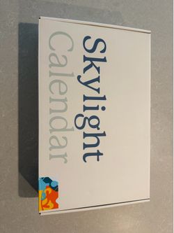 Skylight 15” Digital Calendar - with Box!