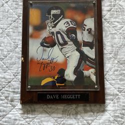 NY GIANTS DAVE MAGGOT AUTOGRAPH PICTURE 