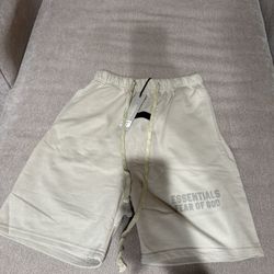 Essentials shorts 