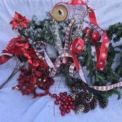 BRand NEW Wreath Making Supplies