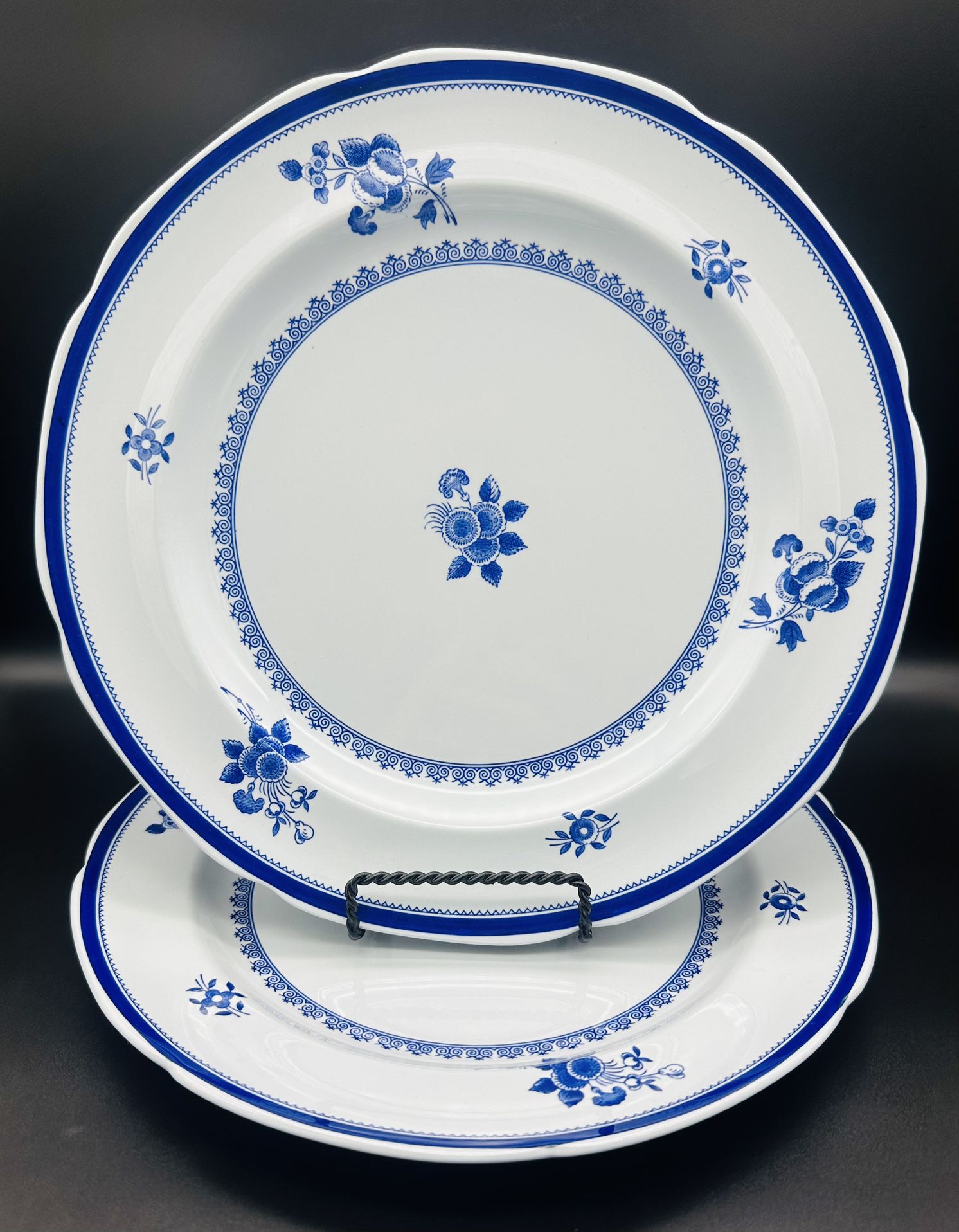Vtg 2 Spode Gloucester Fine Sone Blue Floral Dinner Plates 10 1/4” Y2989