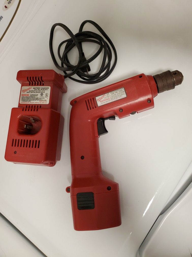 Milwaukee Cordless Drill