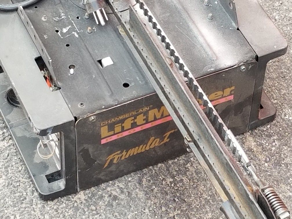 chamberlain liftmaster formula 1 garage door opener for sale in tucson az offerup genie aladdin connect alexa
