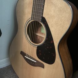 Yamaha Guitar 