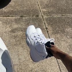 Jordan 11 Columbia 
