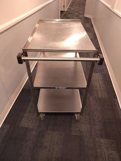 LAKESIDE UTILITY CART