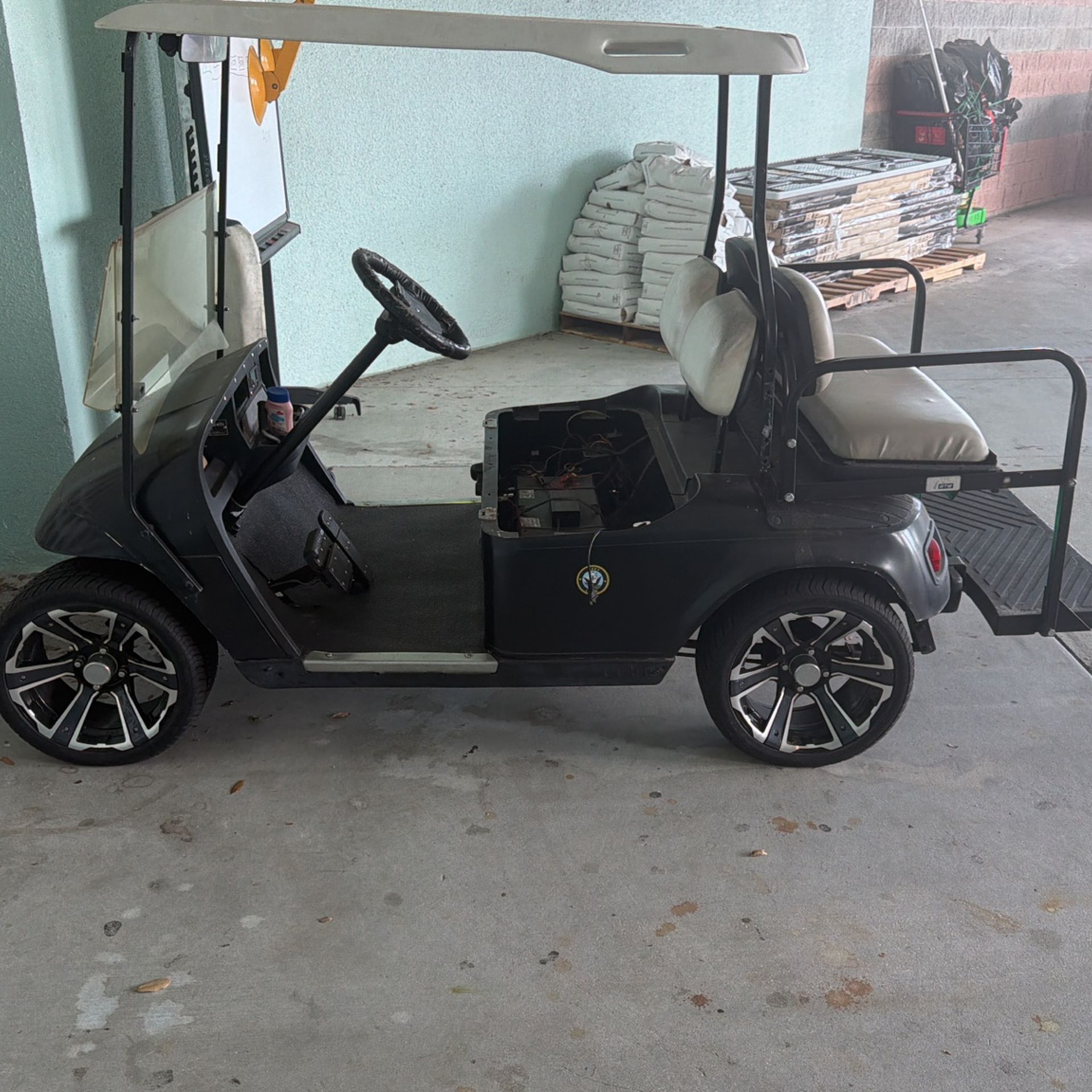 48v Golf Cart (not running)
