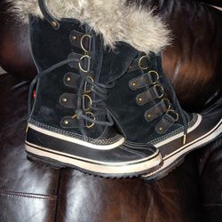 Womens Sorel Snow Boots