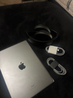 iPad, pencil, and headphones bundle
