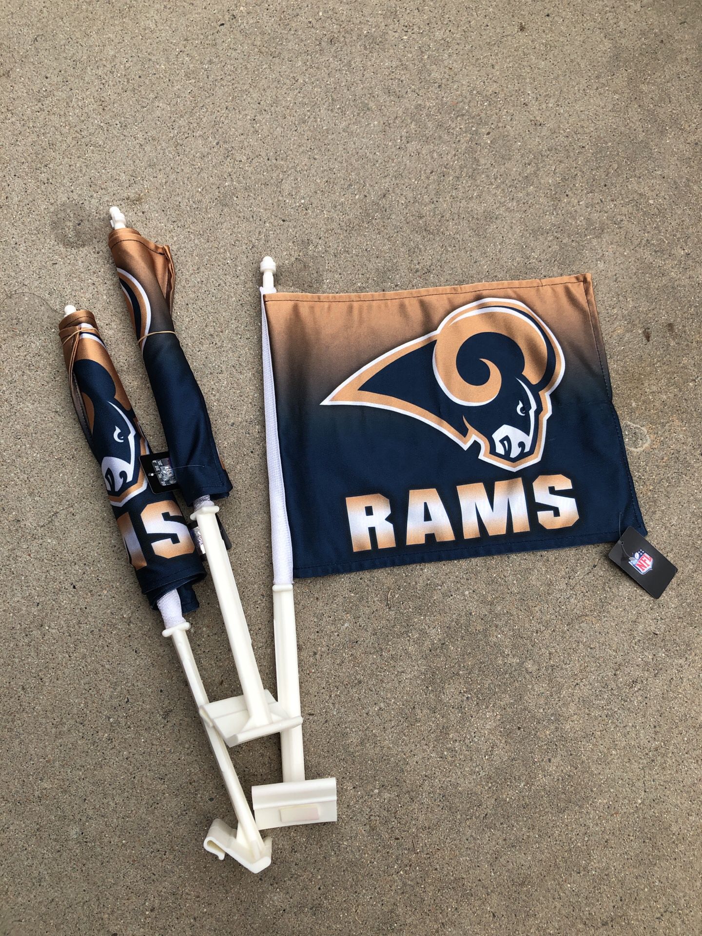 Los Angeles RAMS CAR FLAGS - $10 ONE LEFT